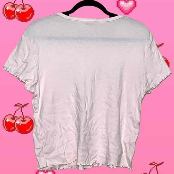 2000s white ruffle top with pink embroidered flowers - super cute and girly - Picture 2 of 3